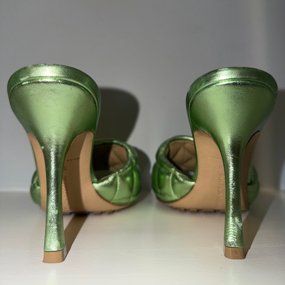 Authentic BOTTEGA VENETA Mule Heels Metallic Size 38 - Picture 2 of 14